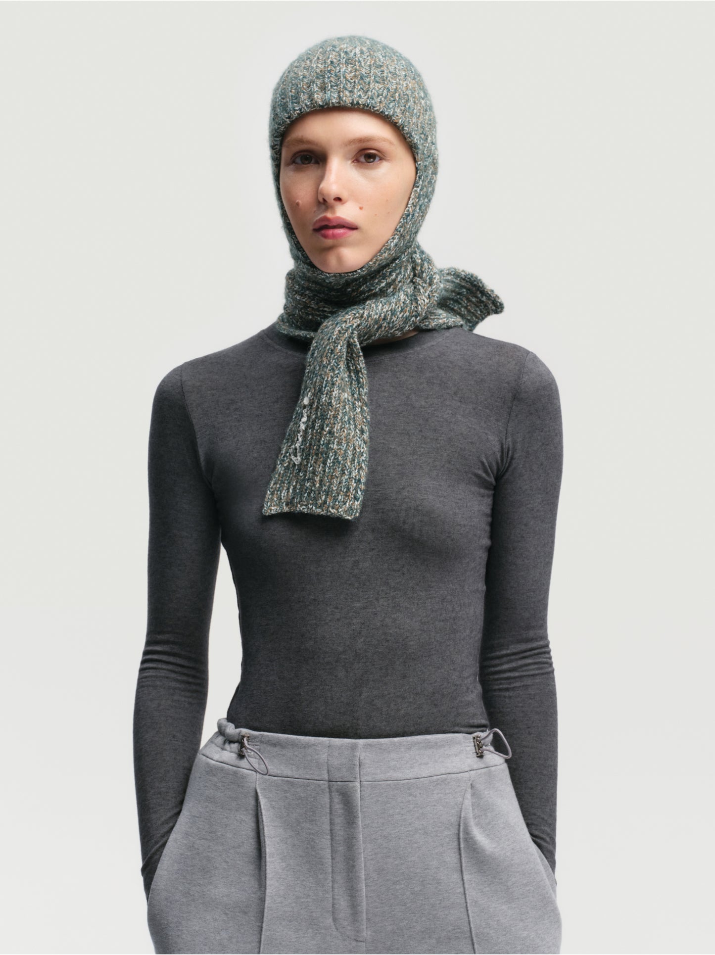 Scarf-like Beanie in Green