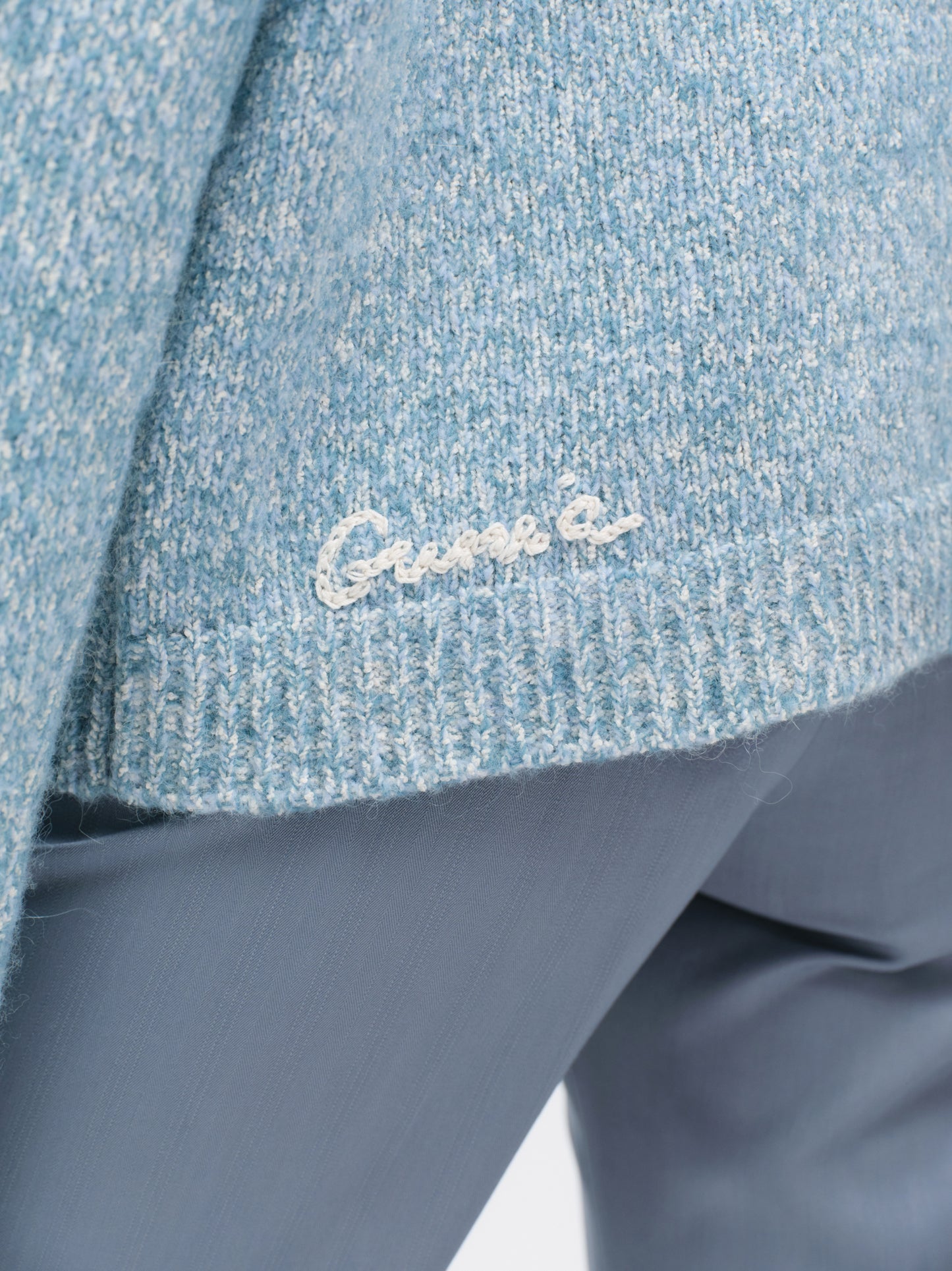 Hooded Mélange Sweater in Blue