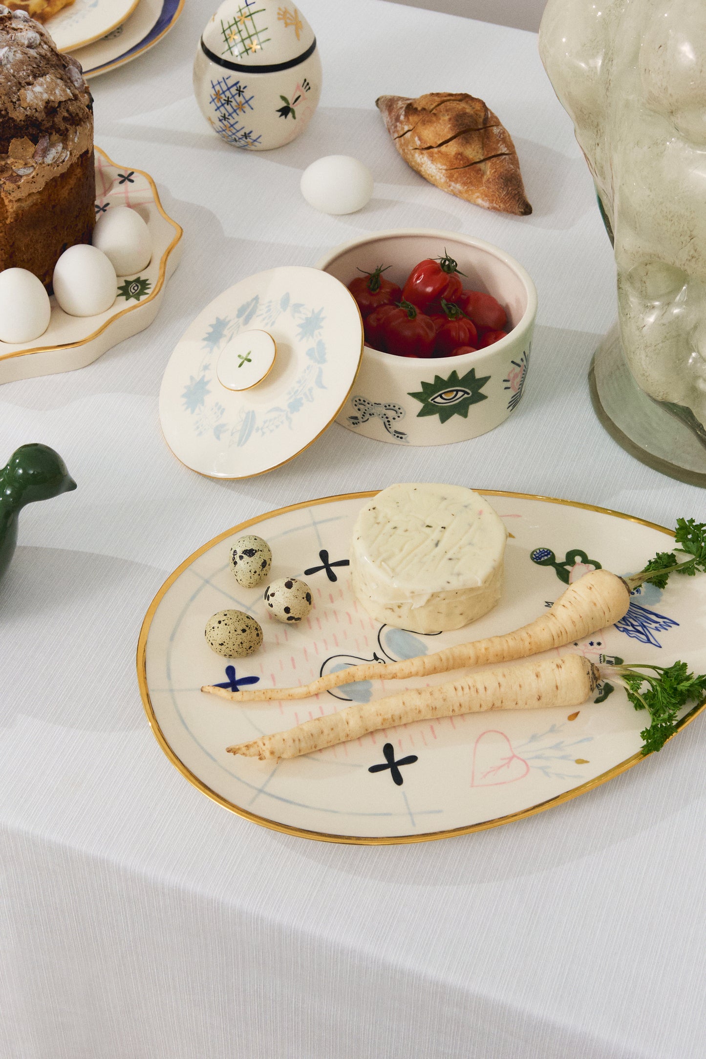 Oval Plate Naïve Pond