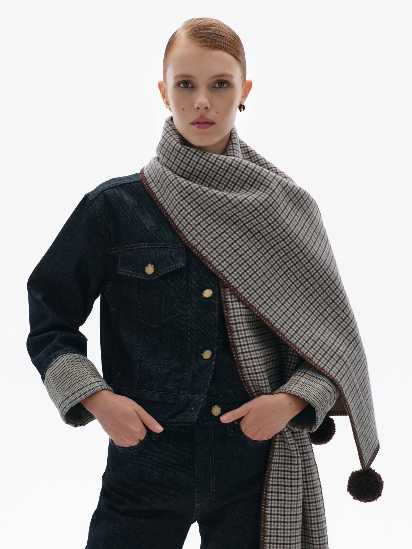 GUNIA Cashmere Scarf in Brown