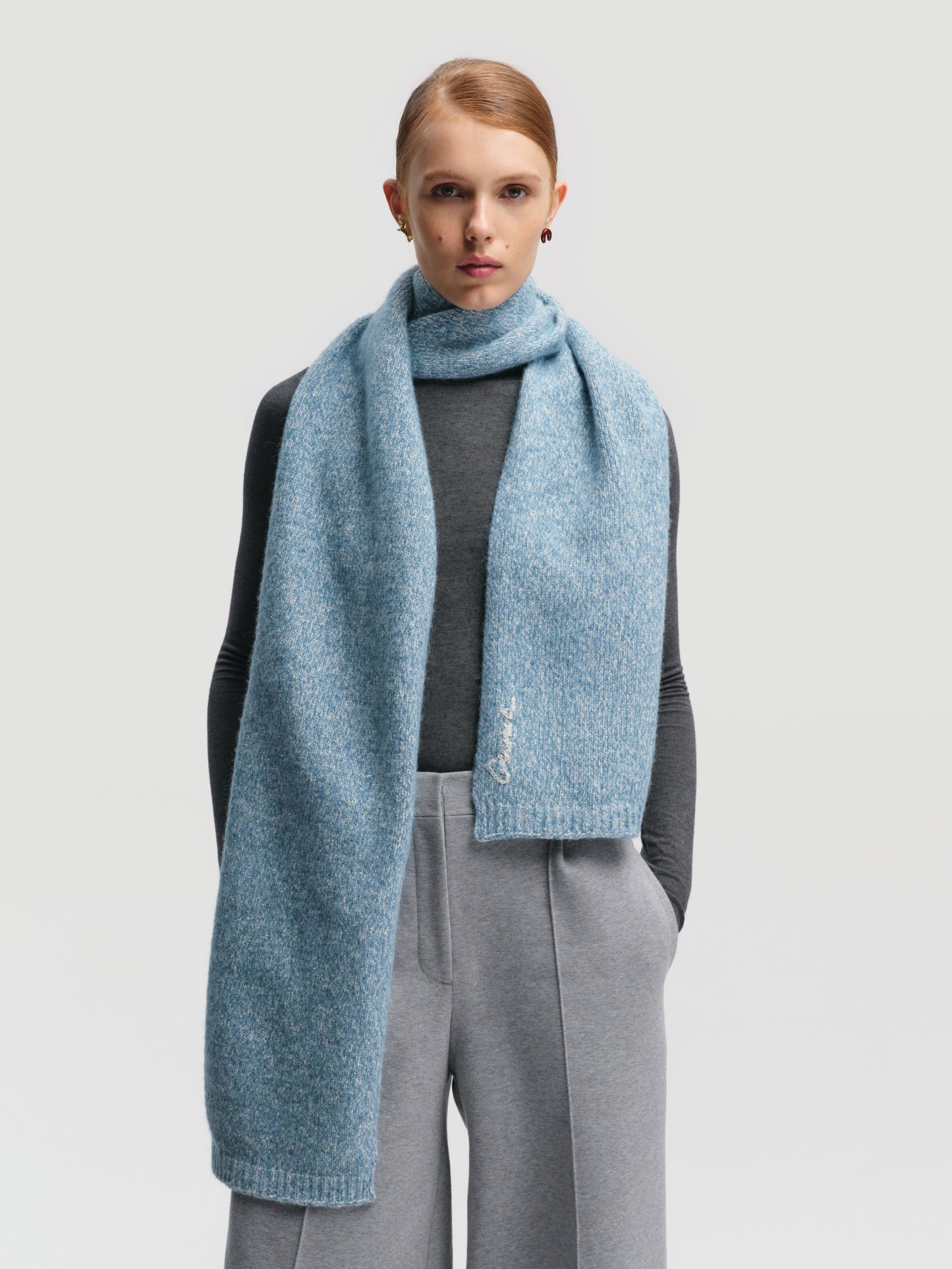GUNIA Scarf in Blue