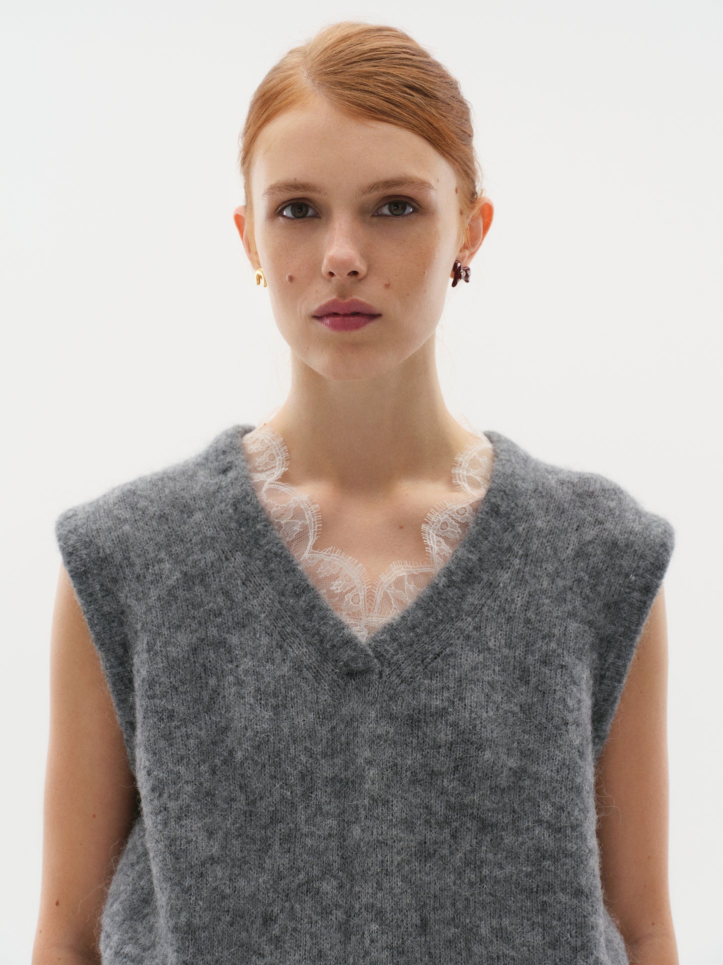 Сережки Підкова і Коник в емалі з камінням