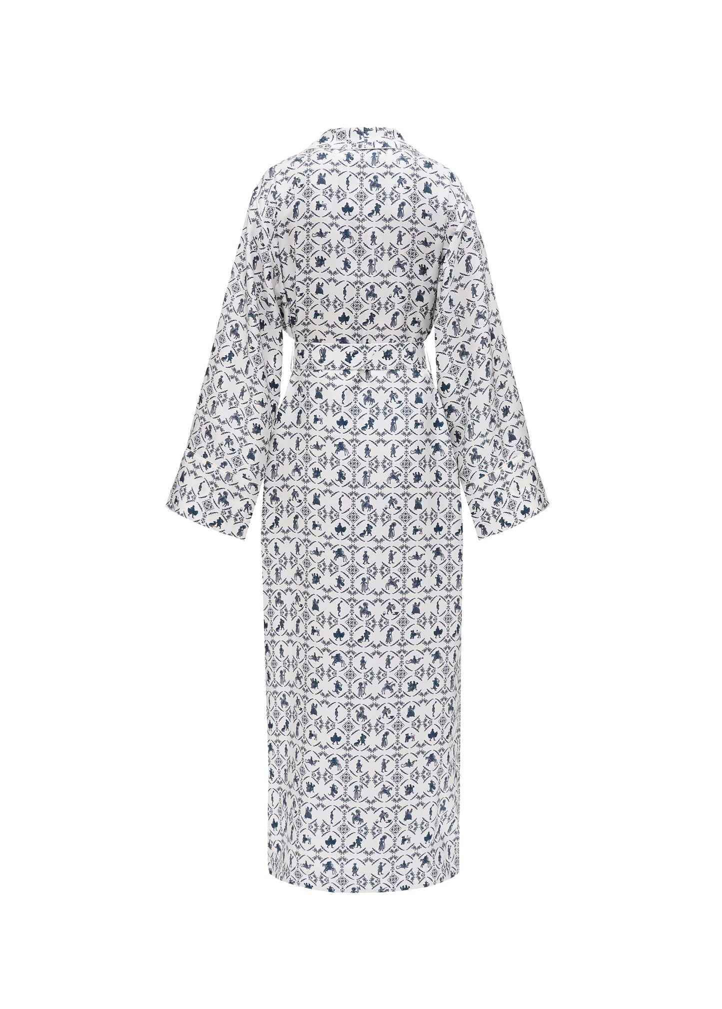 Long robe 'Vechornytsi' in milk