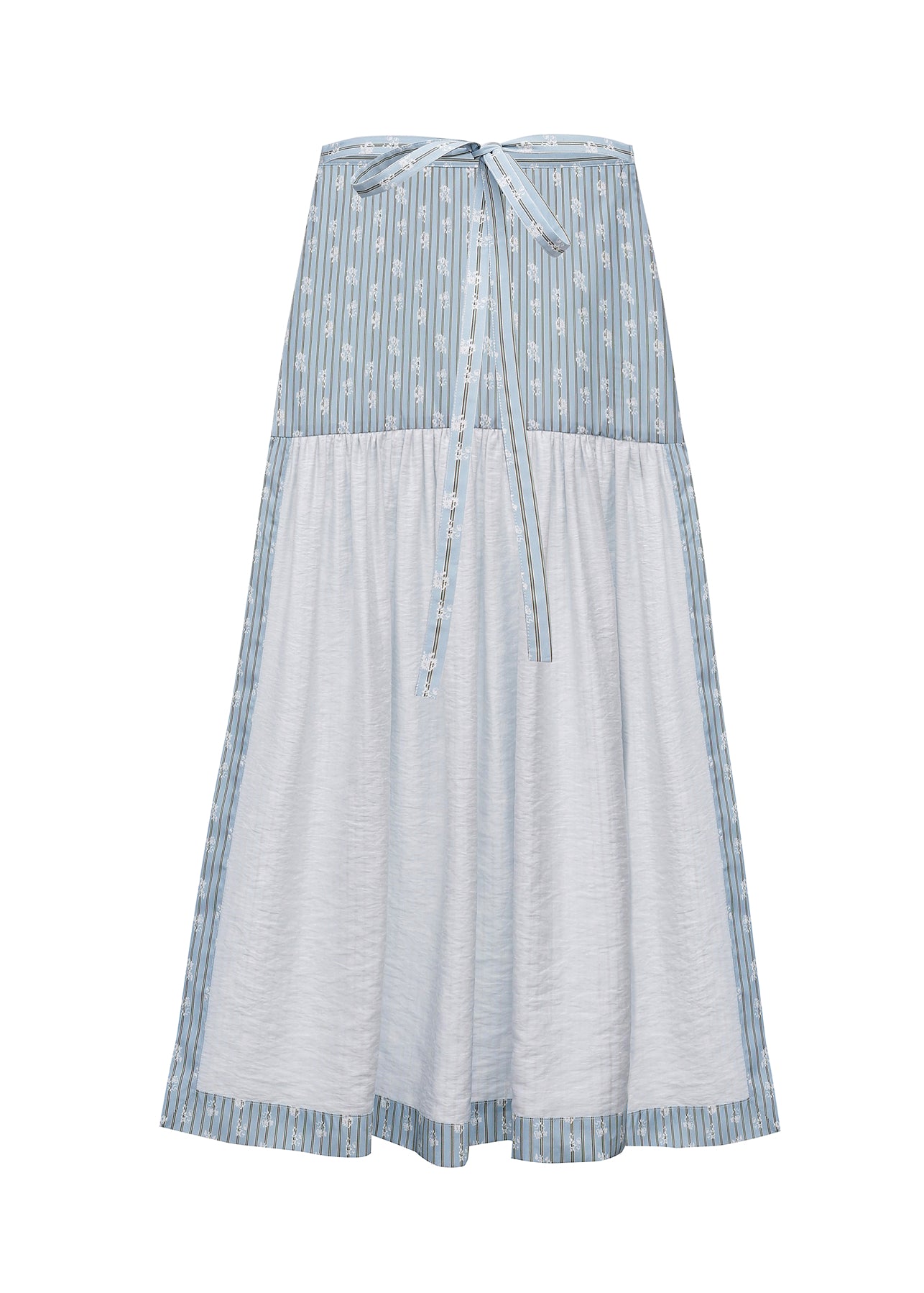 Apron in Yahidka pattern slide 3