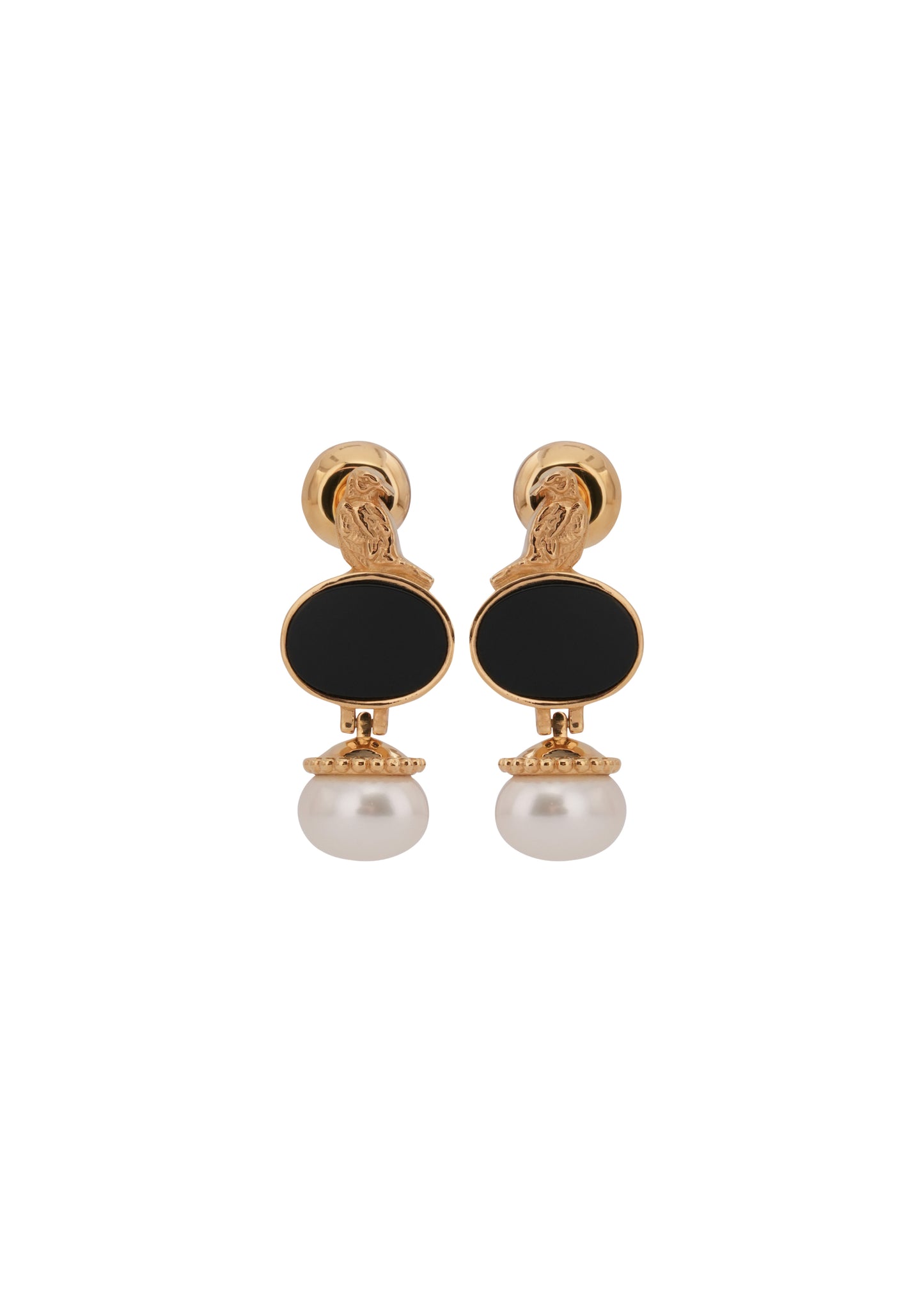 Short Earring with white pearls
