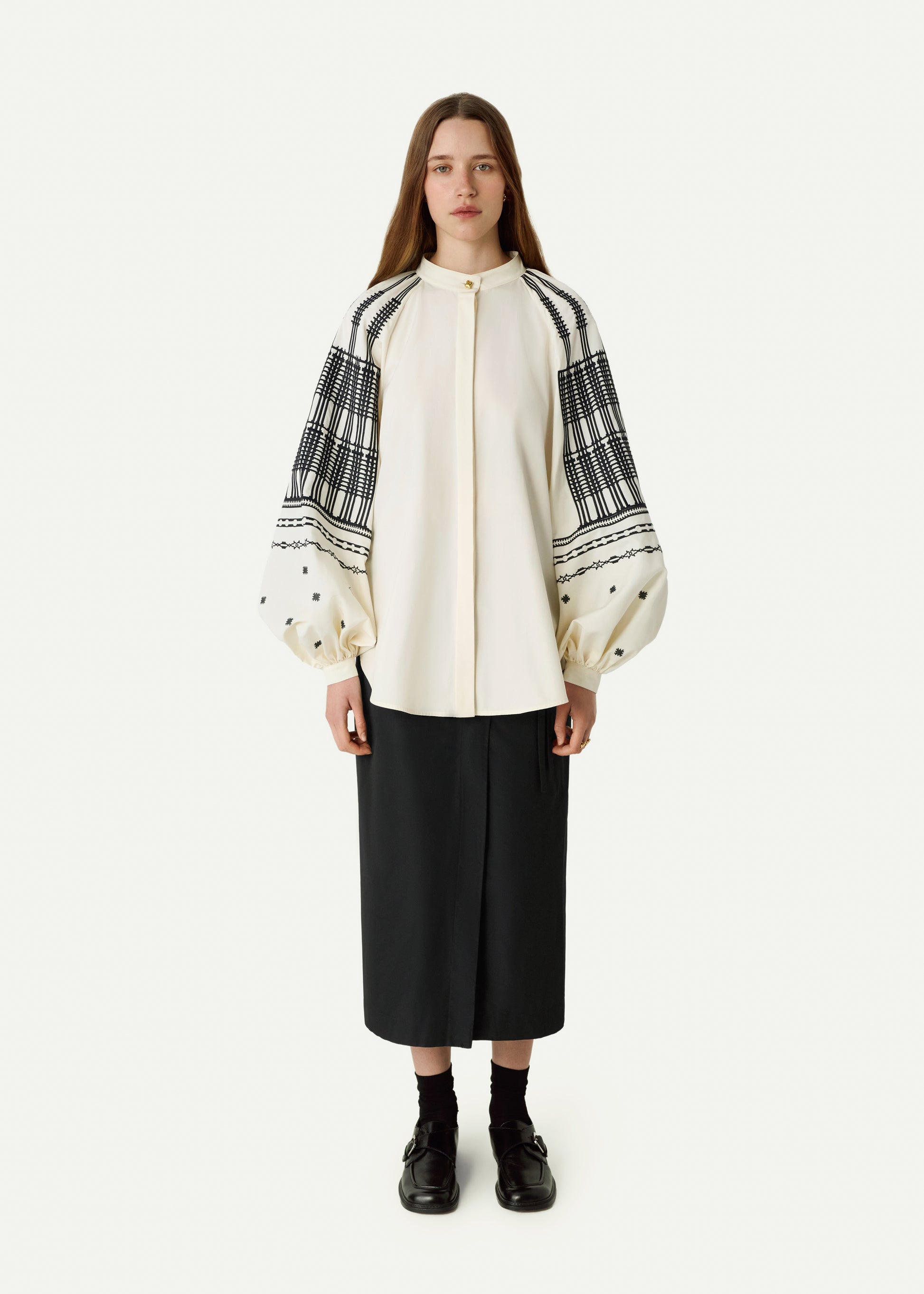 Вишита сорочка Ксена slide 2