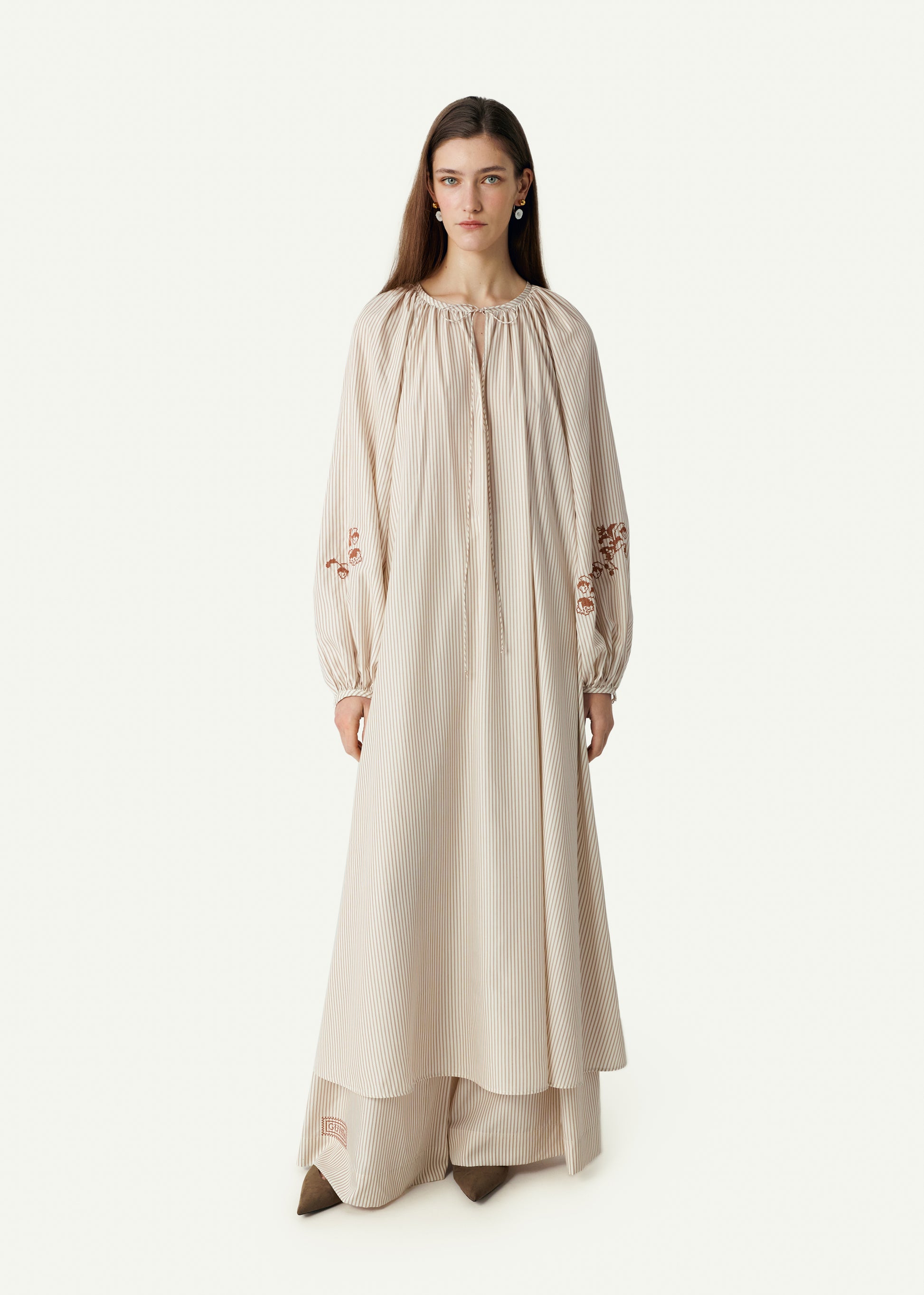 Штани палаццо світлі slide 3