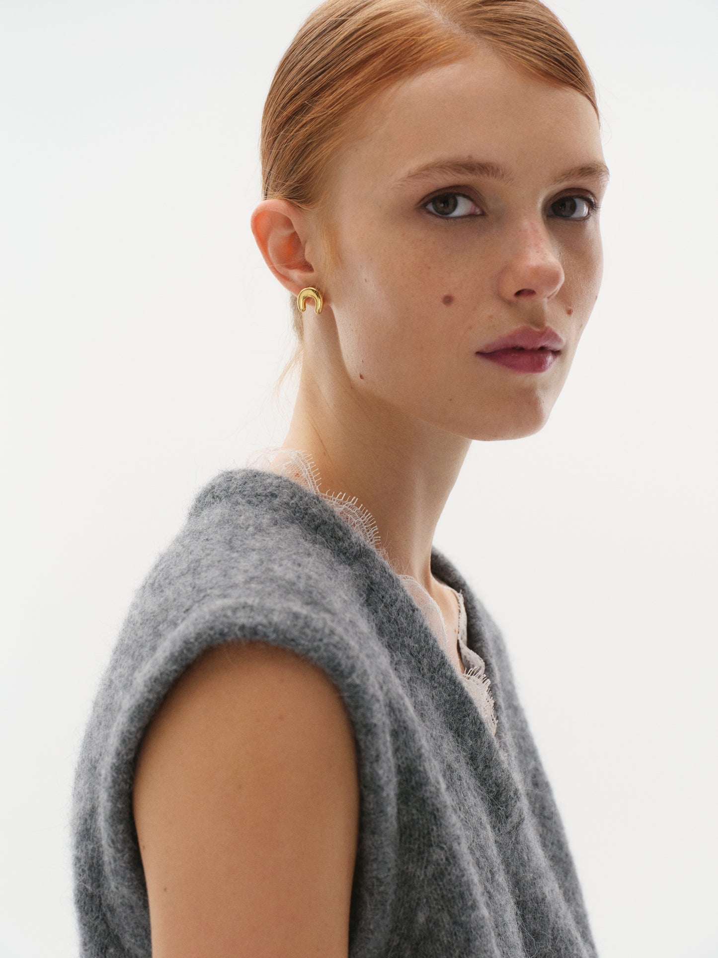 Сережки Підкова і Коник в емалі з камінням