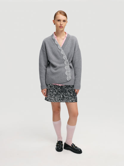 Lace-trimmed Cardigan in Grey 