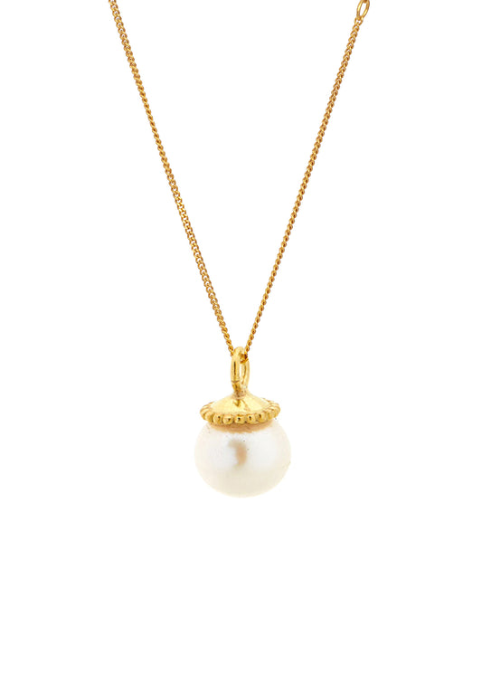 Pendant with white pearl