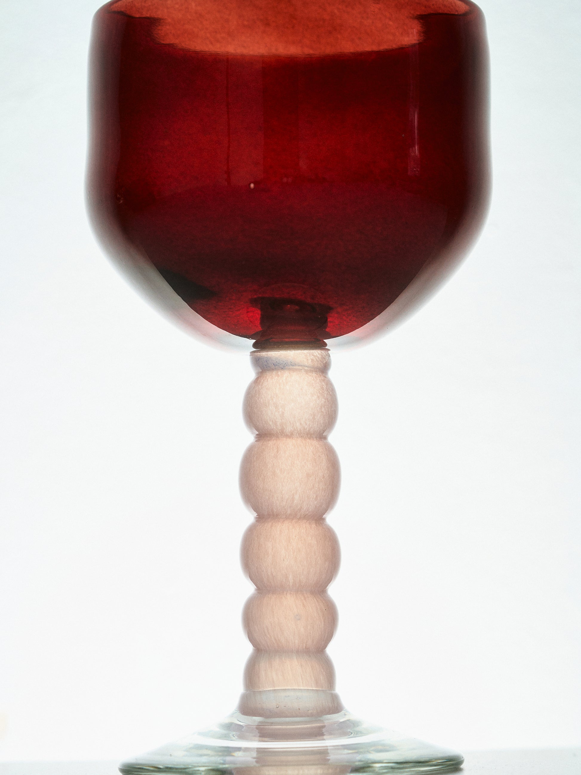 Келихи з фігурною ніжкою червоні slide 2