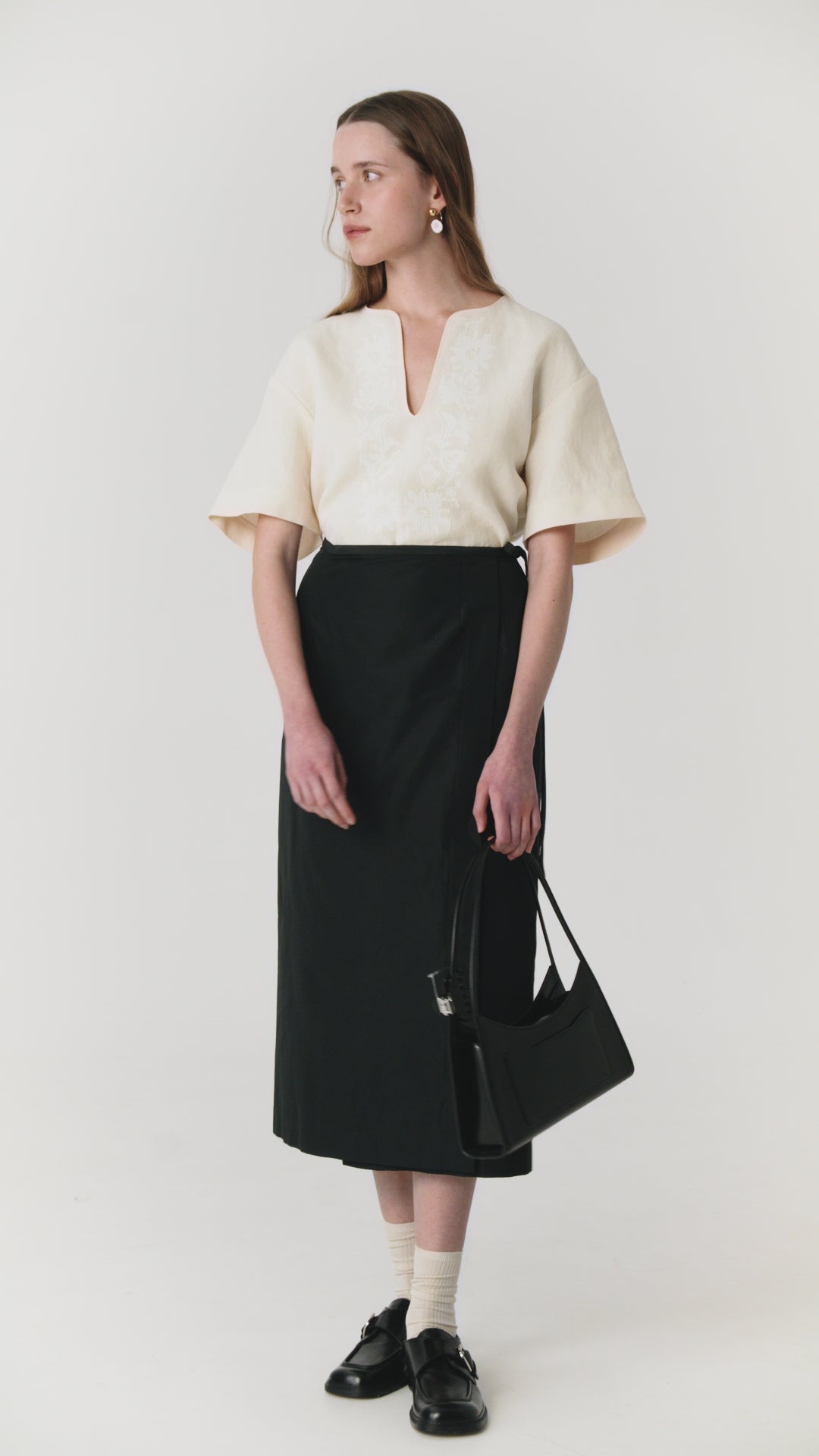 Вишита футболка з рукавами Крапля фото