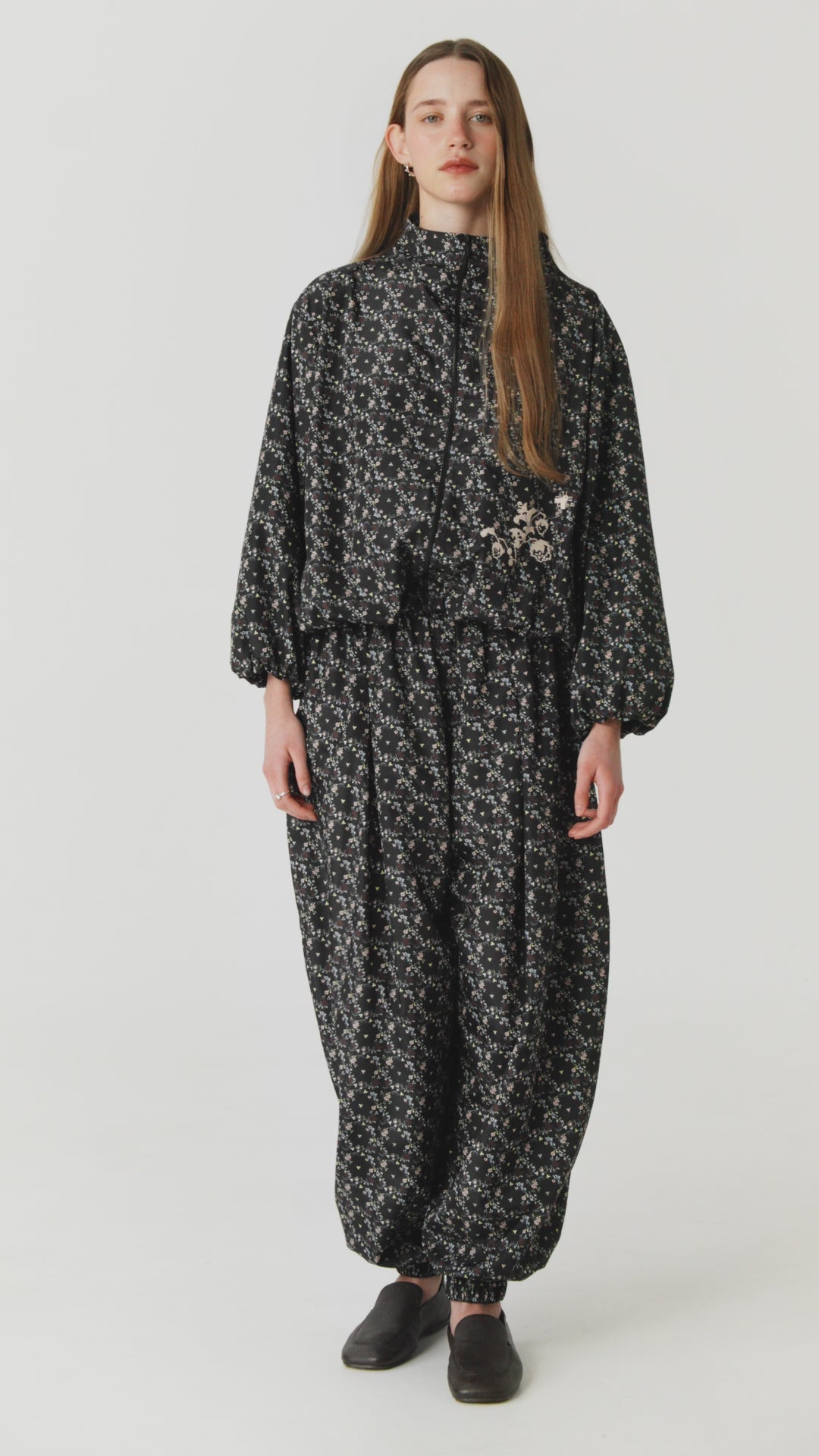 Куртка спортивна з принтом Ружа фото