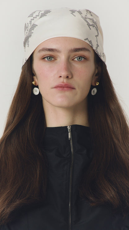 Куртка спортивна чорна з вишивкою