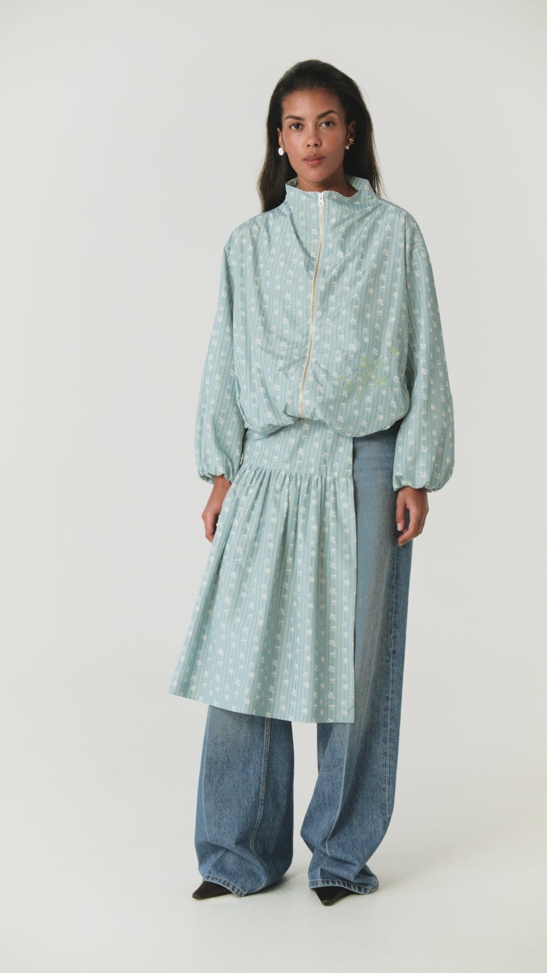 Apron in Yahidka pattern фото